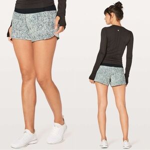 Lululemon Run Times Short II *4"‎ Antiqued Starlight Black / Black W7AKWS Size 6